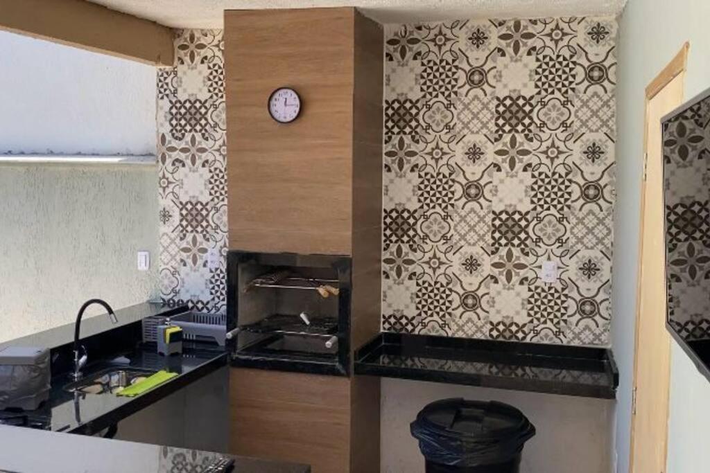 Casa Com Piscina, Grande E Espacosa No Condominio Dos Passaros Кабу-Фриу Экстерьер фото